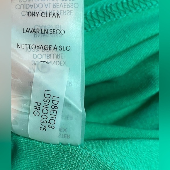 Karl Lagerfeld Paris Green Lynn Fitted Shift Dress, Emerald Green, Size 0 - Picture 11 of 14